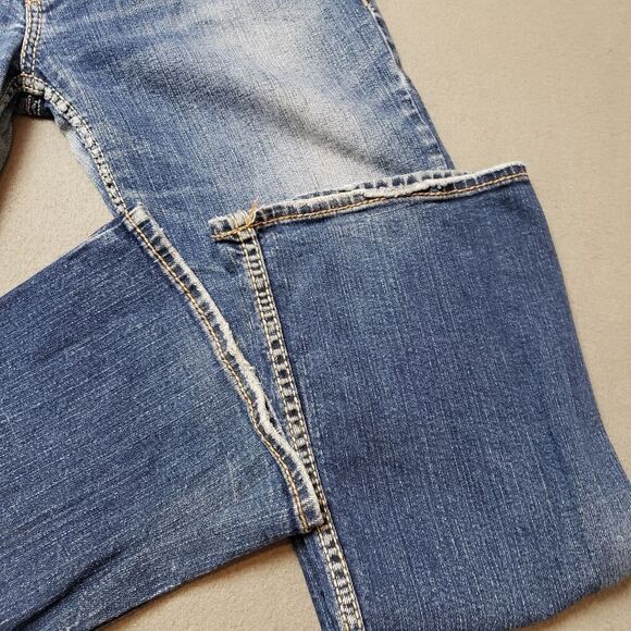 Silver Tuesday Jeans Low Rise Flared Leg Y2K Embroidered pockets Size 30 - Picture 11 of 15